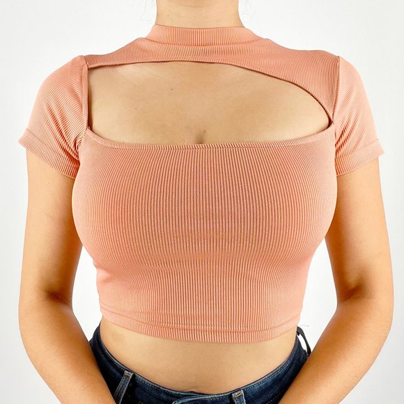 Daisy Crop Top - Picture 1 of 1